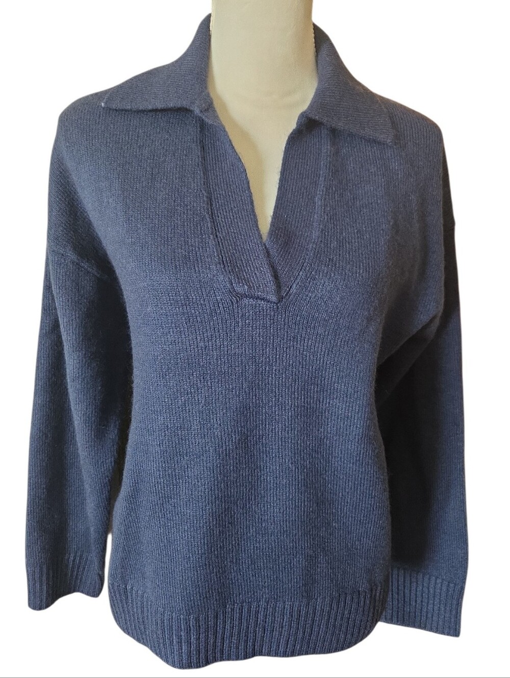 H&M Blue Open V-Neck Collared Women's Sweater Size Small